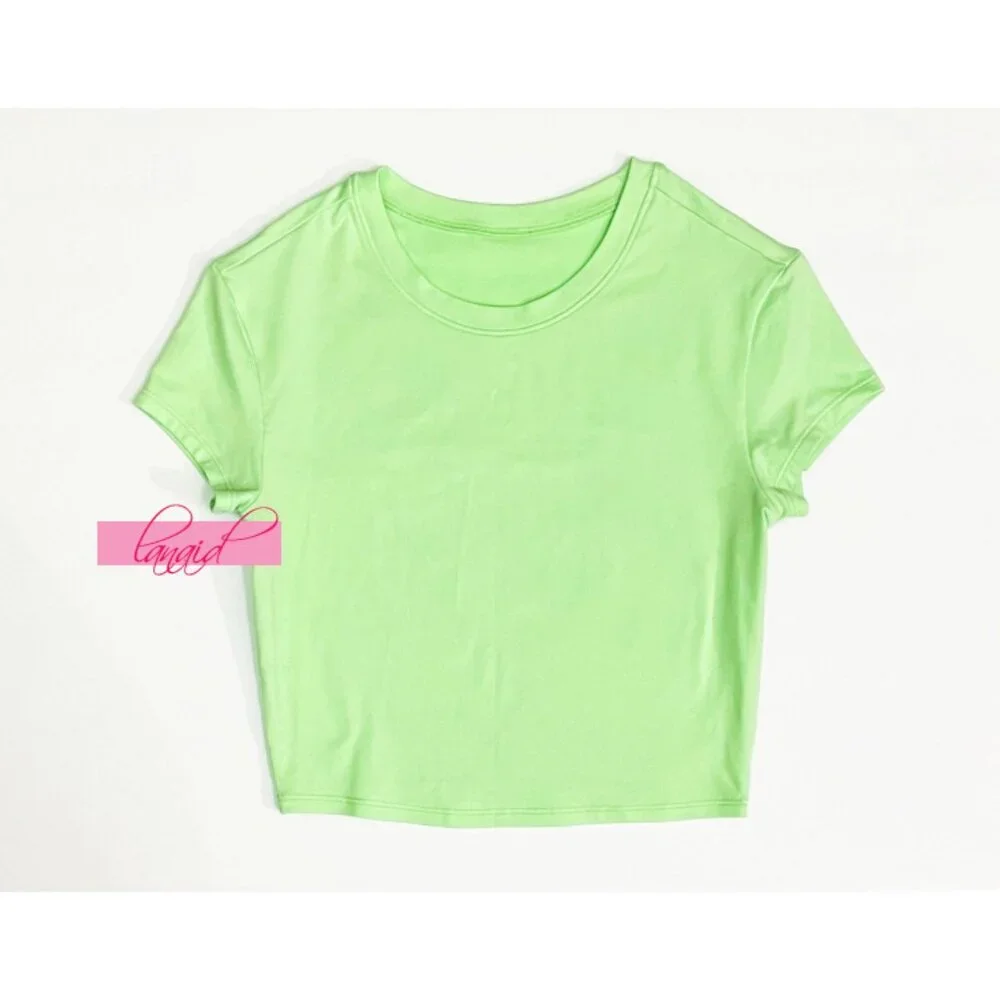Alo Crop Finesse Short Sleeve Ultramint Neon Bright Stretchy Cropped T-Shirt Top